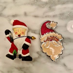 Vintage Santa Christmas pin lot of 2